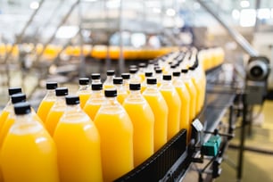 Digital Transformation in Food & Beverage Manufacturing: How to Stay Competitive and Compliant